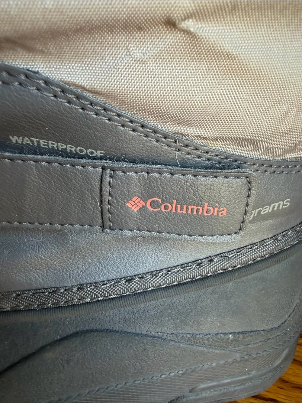 Columbia Kids Gray and Coral Snow Boots Size 4